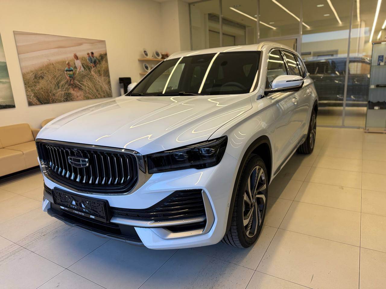 Geely Monjaro Flagship 2.0T 8AT 4WD MY24