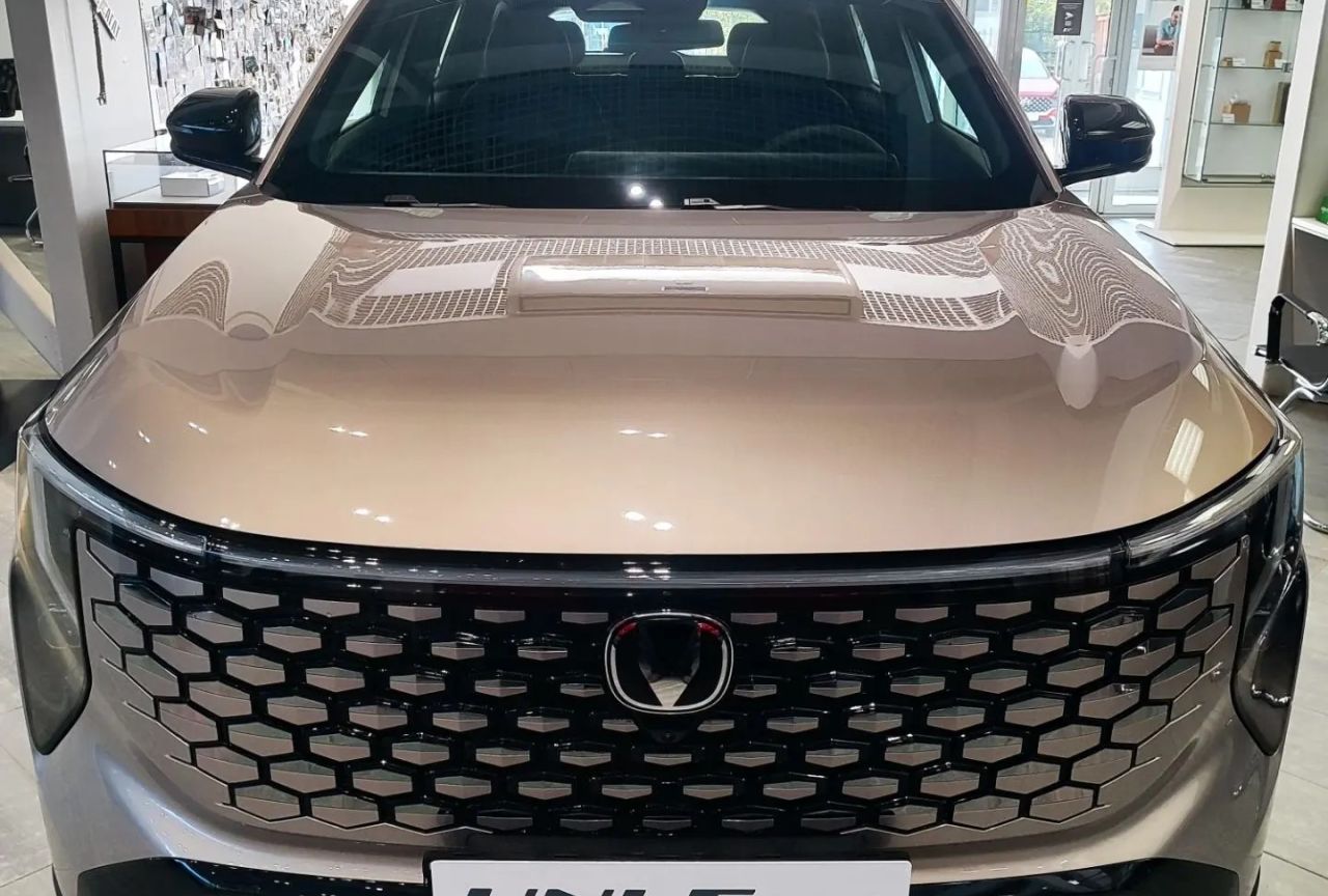 Changan UNI-S IV 1.5T робот. Техно 147 л.с. полный привод 26 г.в