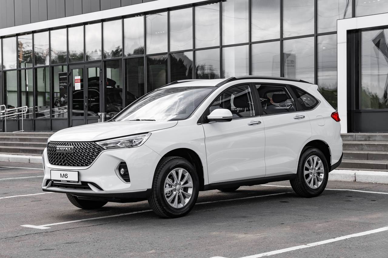 Haval М6 Оптимум 1.5T передний привод МКП 26 г.в.