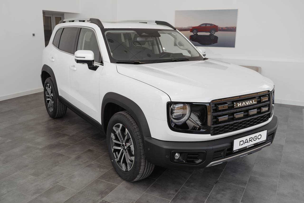 Haval DARGO I Рестайлинг Премиум  2.0T 200 робот. полный привод 26 г.в. 26 м.г.