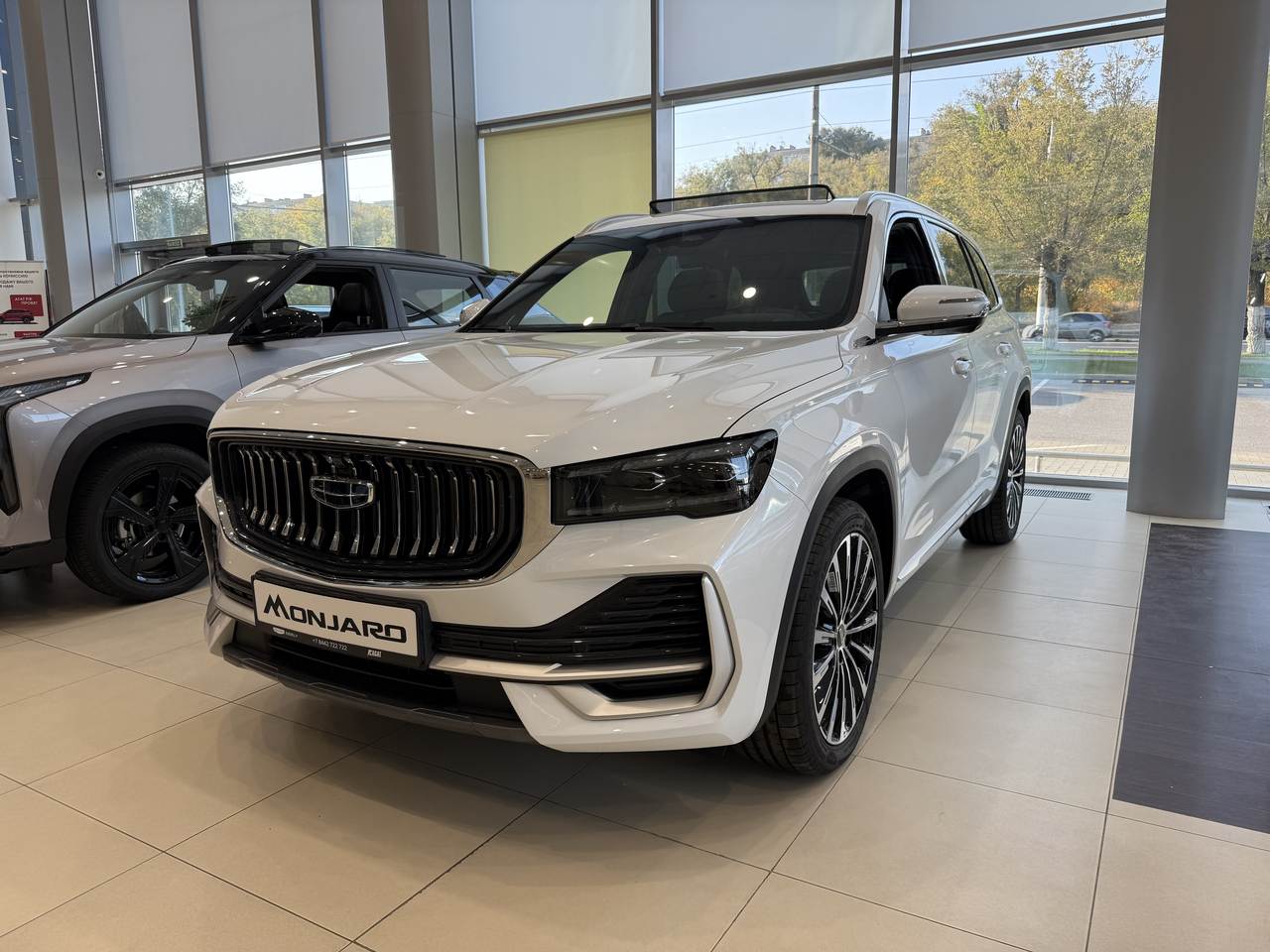 Geely Monjaro Флагман/Flagship SE 2.0T 8АКП полный привод