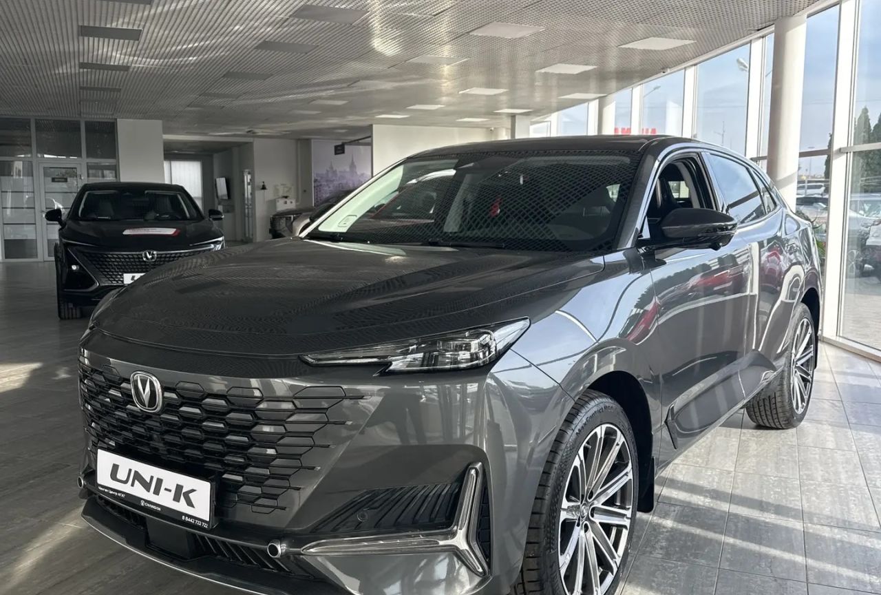 Changan UNI-K 2.0T 8АКП Техно полный привод 25 г.в