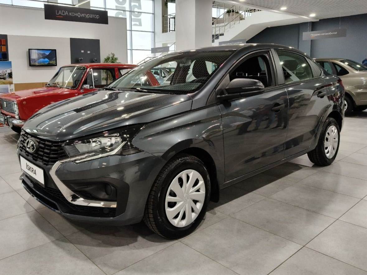 LADA Iskra [Седан] Sedan Практик