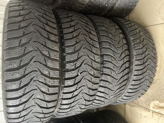 Шины Kumho  Зимние шипованные 225/55/19