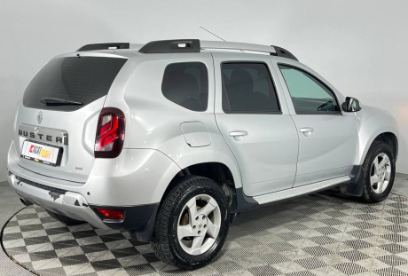 Renault Duster 2015 года с пробегом 126 593 км, фото 5