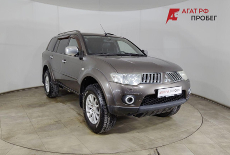 Mitsubishi Pajero Sport 2012 года с пробегом 242 000 км