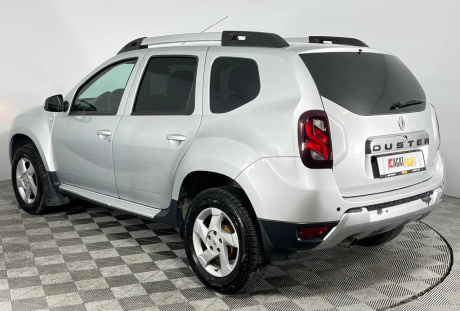 Renault Duster 2015 года с пробегом 126 593 км, фото 7