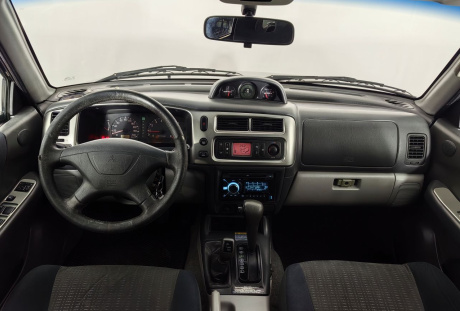 Mitsubishi Pajero Sport 2007 года с пробегом 238 425 км, фото 9