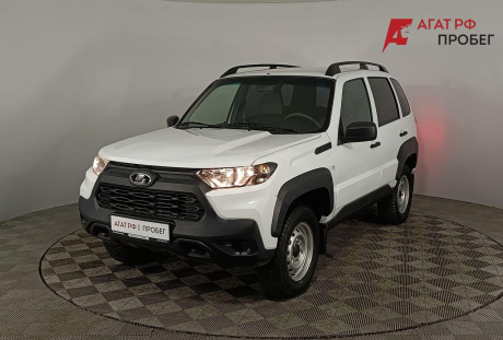 LADA Niva Travel 2022 года с пробегом 36 950 км, фото 3