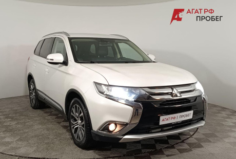 Mitsubishi Outlander 2016 года с пробегом 142 312 км