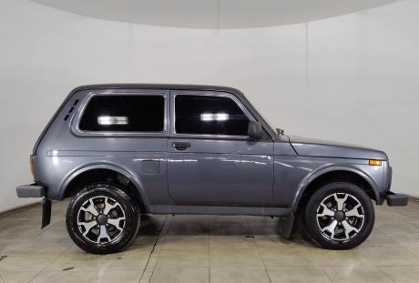 LADA Niva Legend 3 дв. 2018 года с пробегом 127 000 км, фото 4