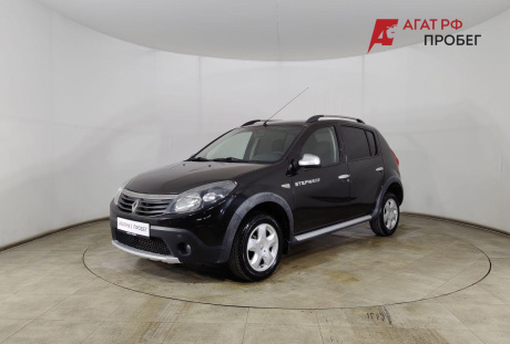 Renault Sandero 2013 года с пробегом 171 402 км