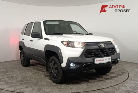 LADA Niva Travel 2023 года с пробегом 14 391 км