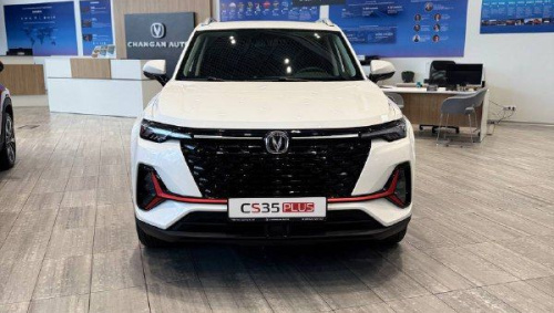 Changan CS35PLUS 1.4T робот. Техно 25 г.в