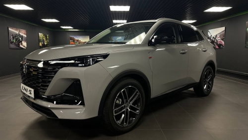 Changan UNI-S 1.5T робот. Техно 26 г.в