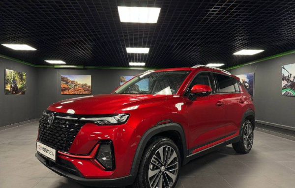 Changan CS35PLUS 1.4T робот. Техно 25 г.в