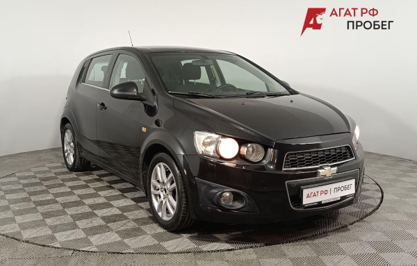 Chevrolet Aveo Hatchback 5 dr 2012 года с пробегом 136 427 км, фото 1