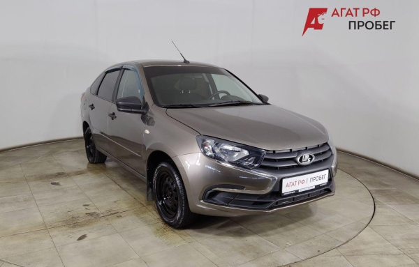 LADA Granta лифтбек 2019 года с пробегом 160 562 км, фото 1