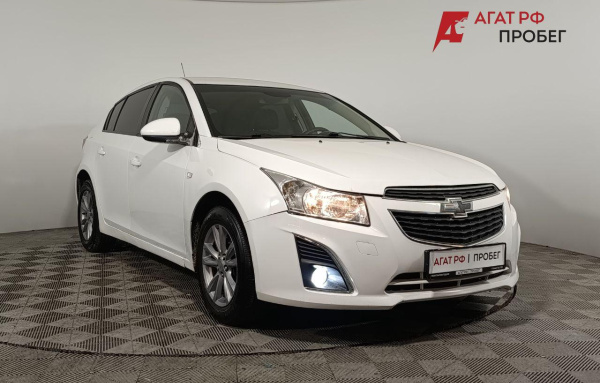 Chevrolet Cruze 2013 года с пробегом 176 708 км, фото 1