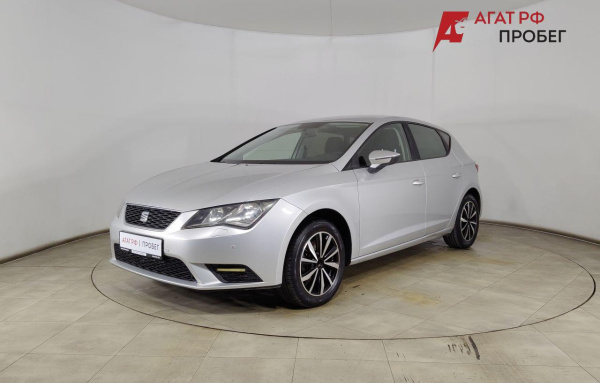 SEAT Leon III 2013 года с пробегом 211 000 км, фото 1