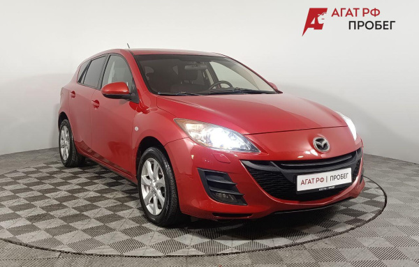 Mazda 3 II Hatchback 2010 года с пробегом 203 777 км, фото 1