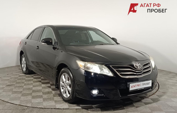 Toyota Camry 2010 года с пробегом 325 004 км, фото 1