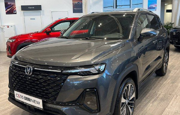 Changan CS35PLUS 1.4T робот. Техно 25 г.в