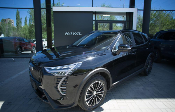 Haval JOLION I Рестайлинг PREMIUM 1,5T 4WD DCT 24MY25PY Haval JOLION I Рестайлинг PREMIUM 1,5T 4WD DCT 24MY25PY