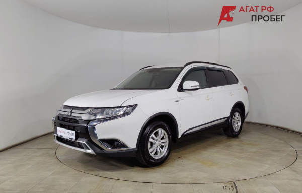 Mitsubishi Outlander 2019 года с пробегом 154 778 км, фото 1