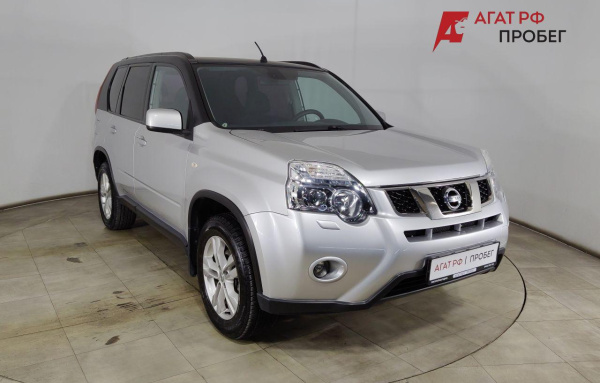 Nissan X-Trail 2013 года с пробегом 242 817 км, фото 1