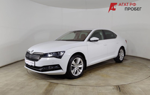 ŠKODA Superb 2019 года с пробегом 78 050 км, фото 1