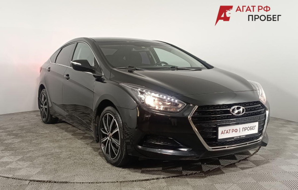 Hyundai i40 2015 года с пробегом 92 243 км, фото 1