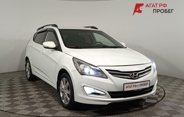 Hyundai Solaris хэтчбек 2015 года с пробегом 158 251 км, фото 1
