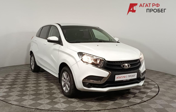 LADA XRAY 2017 года с пробегом 186 406 км, фото 1