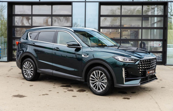 Jetour X70 Plus Престиж 1.6T 7 РКП 26 г.в.