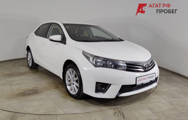 Toyota Corolla 2014 года с пробегом 249 200 км, фото 1