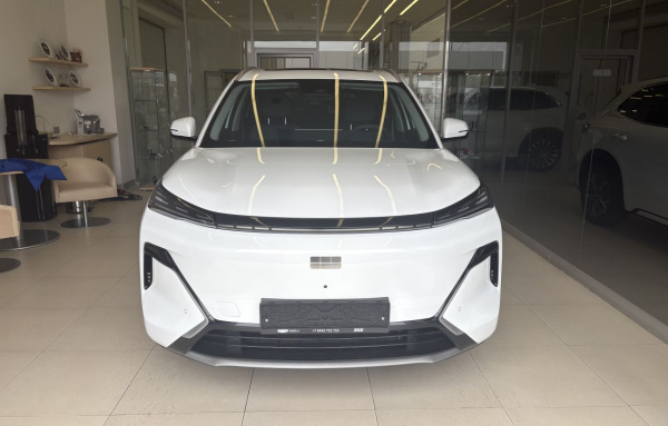 Geely EX5 EM-R Макс/Max 1.5 гибрид. передний привод