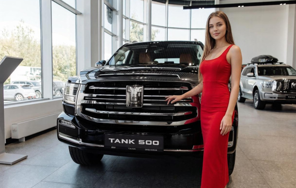 Tank 500 Сити Премиум 2.0 АКП (299л.с.) 26 г.в. 25 м.г