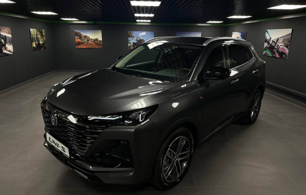Changan UNI-S 1.5T робот. Техно 26 г.в