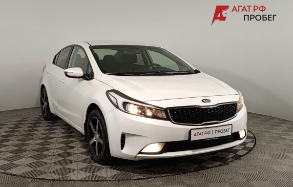 Kia Cerato Classic 2018 года с пробегом 175 001 км, фото 1