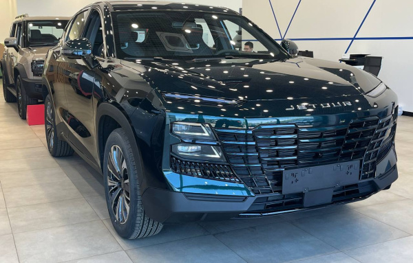 Jetour DASHING Комфорт 1.5Т 6 РКП 26 г.в.