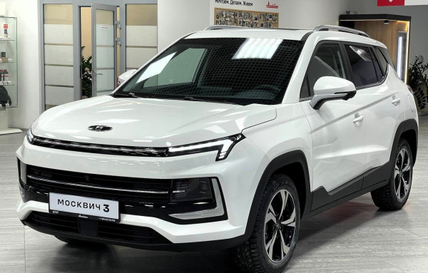 Москвич 3 Комфорт 1,5Т CVT 25PY Москвич 3 Комфорт 1,5Т CVT 25PY