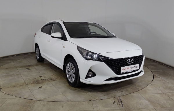 Hyundai Solaris 2020 года с пробегом 122 630 км, фото 1