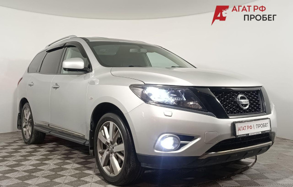 Nissan Pathfinder 2014 года с пробегом 179 100 км, фото 1