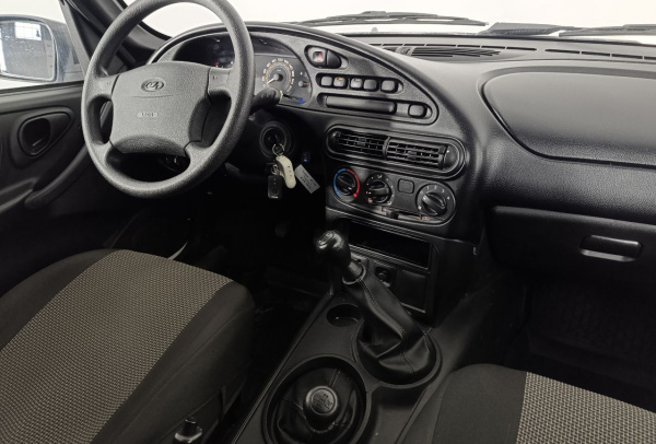 LADA Niva Travel 2022 года с пробегом 36 950 км, фото 11